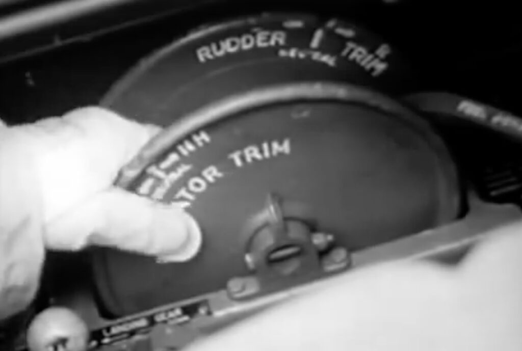 TRIMMERS T6 Harvard Aviation T6 Harvard Aviation